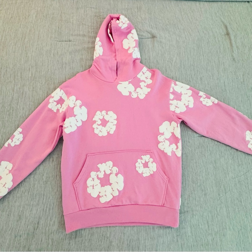 RARE Denim Tears Pink Cotton Wreath Hoodie Size Small AUTHENTIC ✨